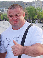 Владимир Максимов